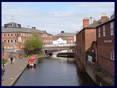 Worcester and Birmingham Canal 11.JPG